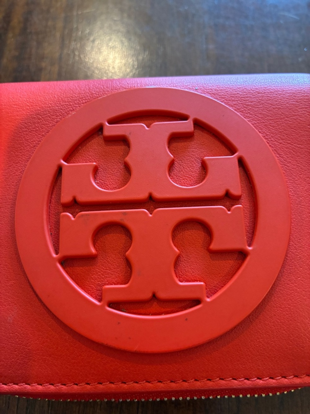Tory Burch Bright orange Zip-Around Wallet with Logo Medallion - Picture 6 of 9
